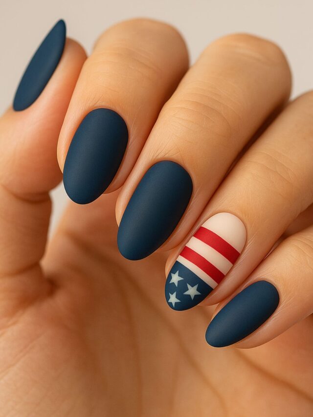 Fourth of July Nail Designs: Simple and Trendy Fourth of July Nails for 2025