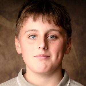 Amos Kitson as Dudley Dursley