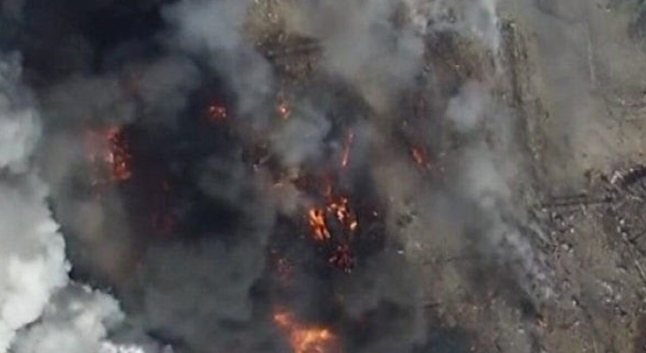 Fireworks warehouse explosion in Esparto, California