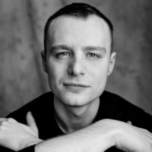 Luke Thallon as Professor Quirinus Quirrell