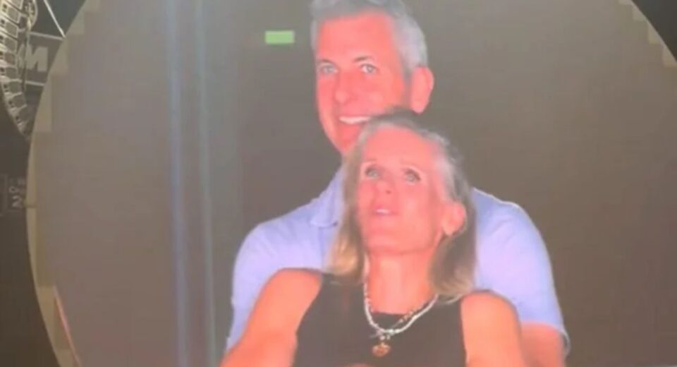Coldplay kiss cam couple ducking at Boston concert